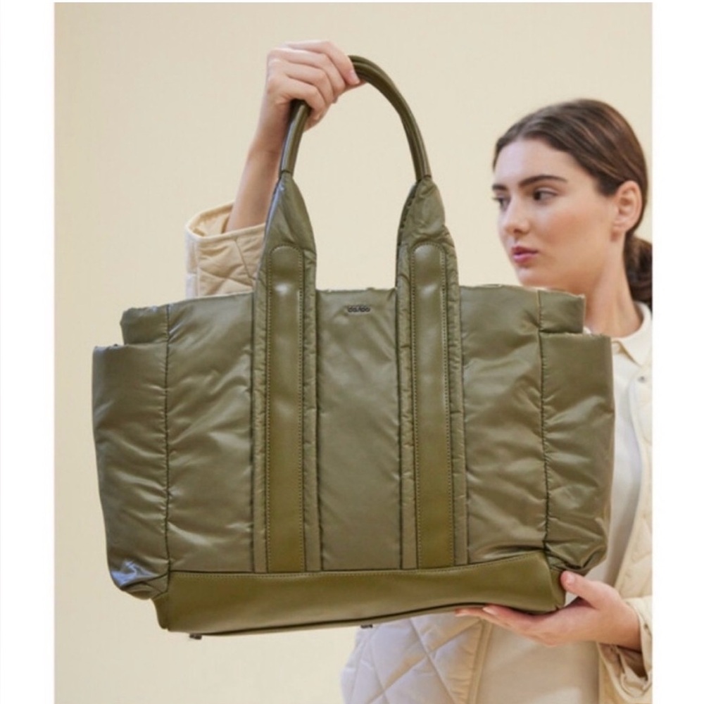 Caraa Baby Tote - EUC. Like New